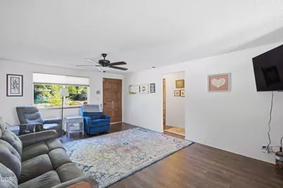640 SW Sunwood Way, Grants Pass, OR 97526 - Photo 9