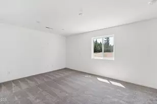 16665 Cottage Pine St, La Pine, OR 97739 - Photo 5