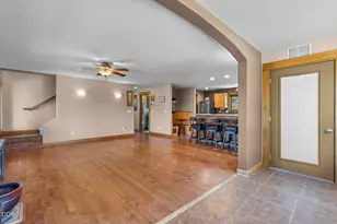 70090 McKenzie Canyon Rd, Sisters, OR 97759 - Photo 11