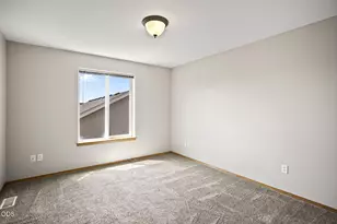 1924 NW Joshua Tree Ct, Redmond, OR 97756 - Photo 21