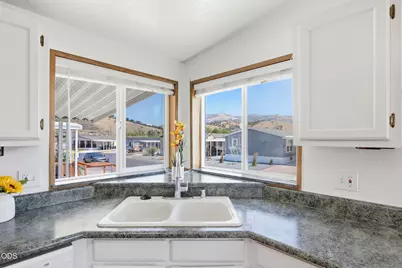 4729 S Pacific Highway #39, Phoenix, OR 97535 - Photo 19