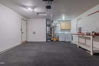654 Golden Lane, Medford, OR 97504 - Photo 23