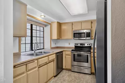 654 Golden Lane, Medford, OR 97504 - Photo 5