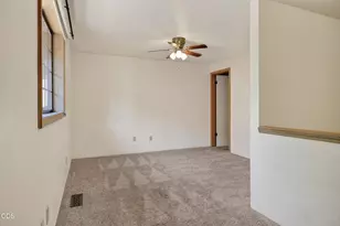 654 Golden Ln, Medford, OR 97504 - Photo 17