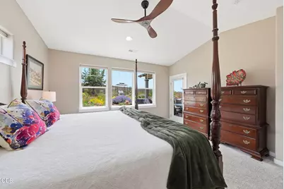 4466 SW Umatilla Avenue, Redmond, OR 97756 - Photo 19