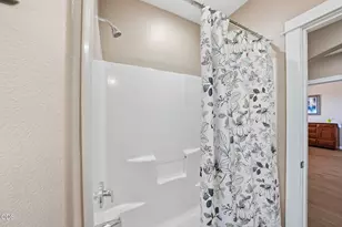 4466 SW Umatilla Ave, Redmond, OR 97756 - Photo 29