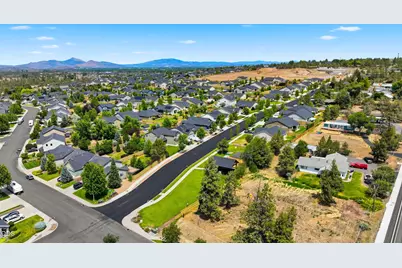 4466 SW Umatilla Avenue, Redmond, OR 97756 - Photo 61
