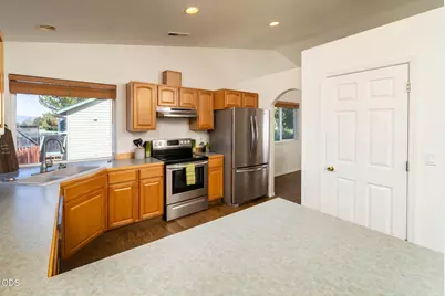 20725 Lyra Drive, Bend, OR 97703 - Photo 7