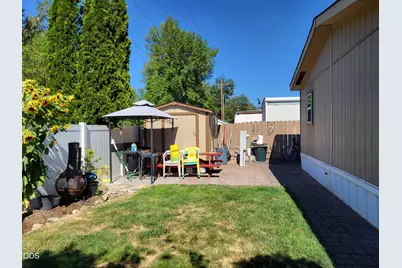 3555 S Pacific Highway #SPC 110, Medford, OR 97501 - Photo 3