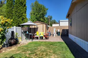 3555 S Pacific Hwy, Medford, OR 97501 - Photo 3