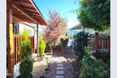 3555 S Pacific Highway #SPC 110, Medford, OR 97501 - Photo 1