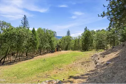 767 Jess Way, Grants Pass, OR 97526 - Photo 41
