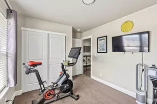 432 NE Oak Ave, Redmond, OR 97756 - Photo 25