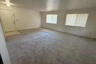 2145 NW Heidi Ln, Grants Pass, OR 97526 - Photo 5