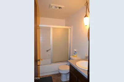 401 NW B Street #A,B,C,D,E, Grants Pass, OR 97526 - Photo 13