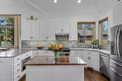 61899 Broken Top Drive, Bend, OR 97702 - Photo 5