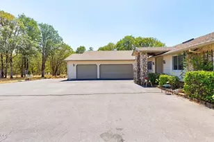 243 Castle Creek Rd, Grants Pass, OR 97526 - Photo 61
