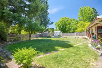 1429 NE Meier Drive, Grants Pass, OR 97526 - Photo 5