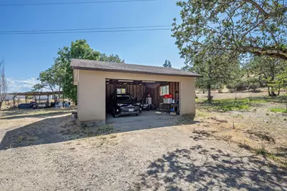 222 Crescent Drive, Eagle Point, OR 97524 - Photo 21