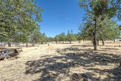 222 Crescent Drive, Eagle Point, OR 97524 - Photo 23