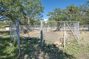 222 Crescent Dr, Eagle Point, OR 97524 - Photo 33