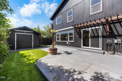654 NE Providence Drive, Bend, OR 97701 - Photo 29