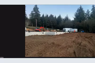960 N Bayview Loop, Waldport, OR 97394 - Photo 19