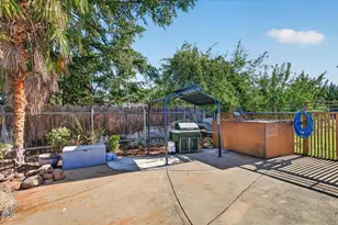 3415 Calle Vista Dr, Medford, OR 97504 - Photo 39