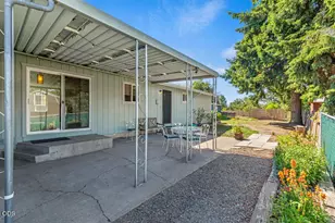 620 Mt Pitt St, Klamath Falls, OR 97601 - Photo 15