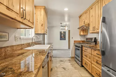 620 Mount Pitt Street, Klamath Falls, OR 97601 - Photo 5