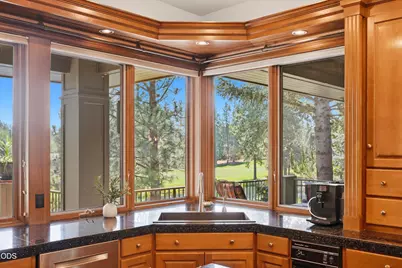 61712 Broken Top Drive, Bend, OR 97702 - Photo 17