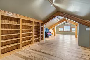 1299 NW McDaniel Rd, Powell Butte, OR 97753 - Photo 81