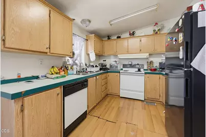 633 E Archwood Drive #UNIT 77, Eagle Point, OR 97524 - Photo 11