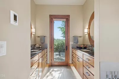 19361 Roswell Drive, Bend, OR 97702 - Photo 21