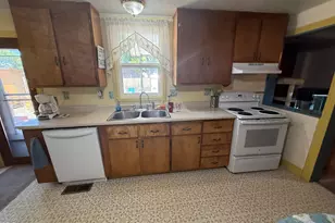 3206 Summers Ln, Klamath Falls, OR 97603 - Photo 19