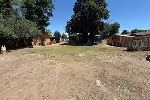 3206 Summers Ln, Klamath Falls, OR 97603 - Photo 37