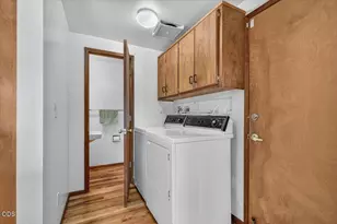 738 Fairway Ct, Ashland, OR 97520 - Photo 29