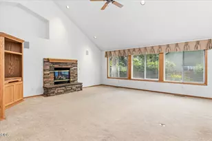 61274 Columbine Ln, Bend, OR 97702 - Photo 5