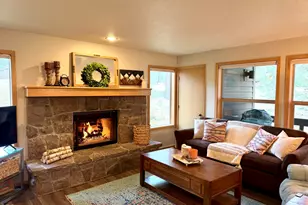 57340 Beaver Ridge Loop, Sunriver, OR 97707 - Photo 3