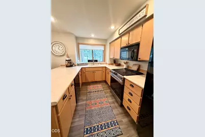 57340 Beaver Ridge Loop #17, Sunriver, OR 97707 - Photo 5