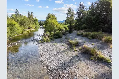 302 River Grove Drive, Cave Junction, OR 97523 - Photo 7