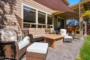 61156 SE Sydney Harbor Dr, Bend, OR 97702 - Photo 47