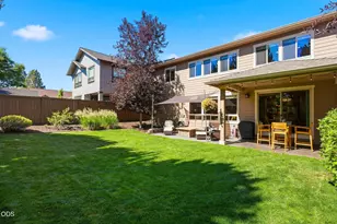 61156 SE Sydney Harbor Dr, Bend, OR 97702 - Photo 45