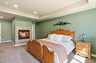 61156 SE Sydney Harbor Dr, Bend, OR 97702 - Photo 21