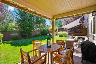 61156 SE Sydney Harbor Dr, Bend, OR 97702 - Photo 41