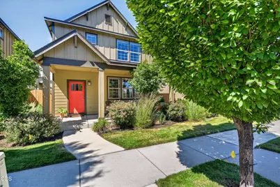 20540 Gloucester Lane, Bend, OR 97701 - Photo 1