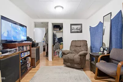 825 W 13th Street, Medford, OR 97501 - Photo 27