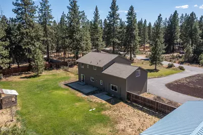 60180 Pawnee Road, Bend, OR 97702 - Photo 49