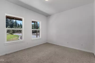 60180 Pawnee Road, Bend, OR 97702 - Photo 15