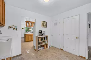 5164 Glen Echo Wy, Central Point, OR 97502 - Photo 17